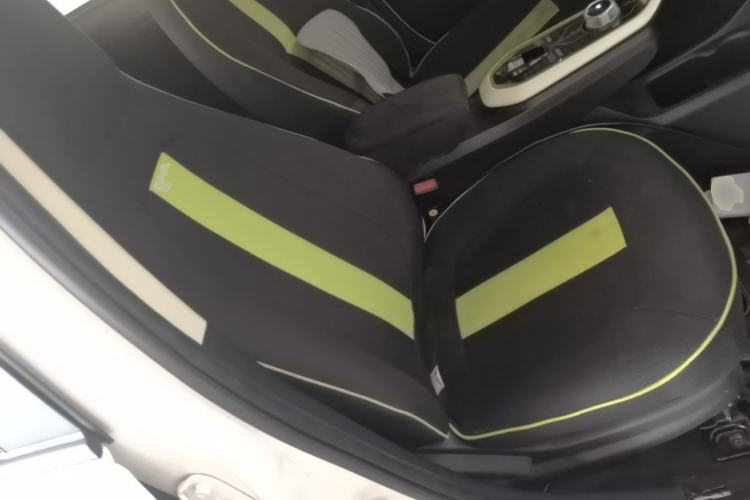 Used CHANGAN Benni E-Star 2022 Qingxin Edition Colorful Model Lithium-NMC Right Front Seat