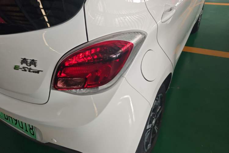 Used CHANGAN Benni E-Star 2022 Qingxin Edition Colorful Model Lithium Iron Phosphate Right Rear Taillight