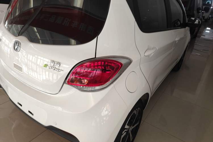 Used CHANGAN Benni E-Star 2022 Qingxin Edition Colorful Model Lithium Iron Phosphate Right Rear Taillight