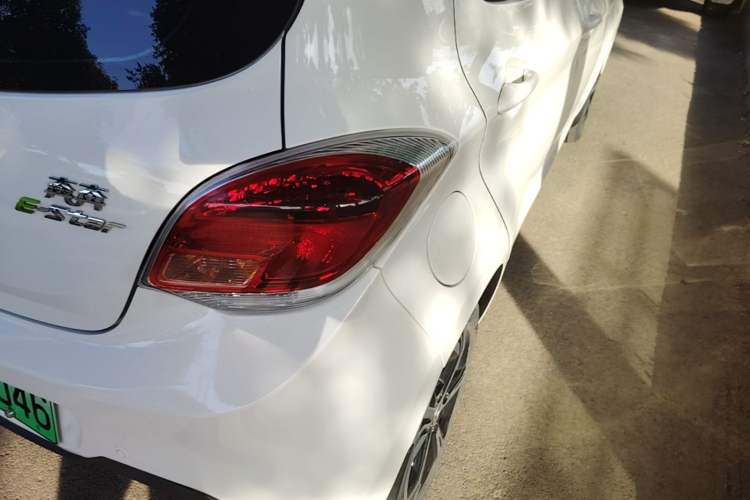 Used CHANGAN Benni E-Star 2022 Qingxin Edition Colorful Model Lithium Iron Phosphate Right Rear Taillight