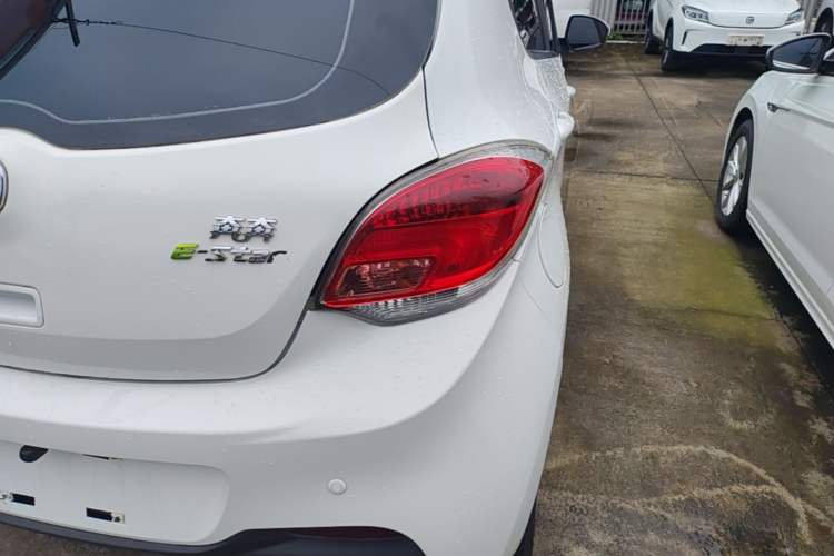 Used CHANGAN Benni E-Star 2022 Qingxin Edition Colorful Model Lithium Iron Phosphate Right Rear Taillight