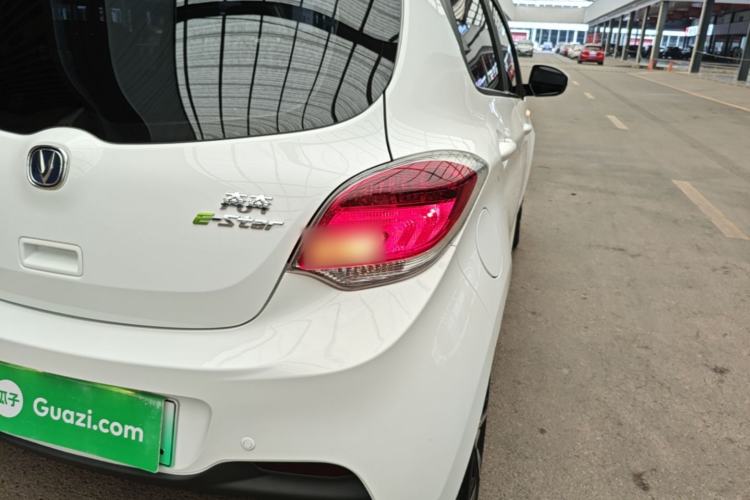Used CHANGAN Benni E-Star 2022 Qingxin Edition Colorful Model Lithium Iron Phosphate Right Rear Taillight
