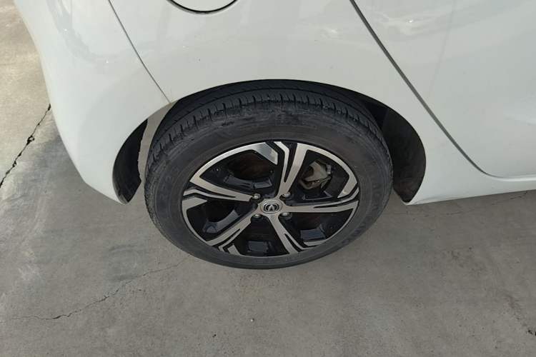 Used CHANGAN Benni E-Star 2022 Qingxin Edition Colorful Model Lithium Iron Phosphate Right Rear Wheel Hub