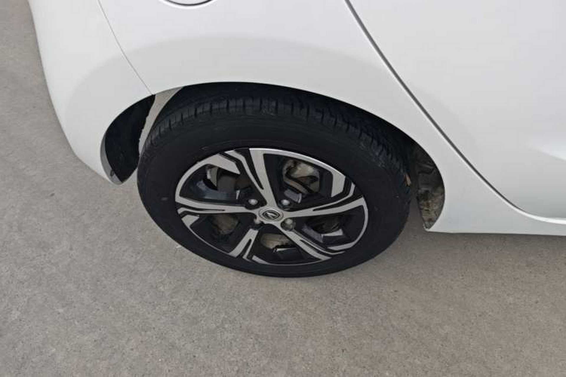 Used CHANGAN Benni E-Star 2022 Qingxin Edition Colorful Model Lithium-NMC Right Rear Wheel Hub