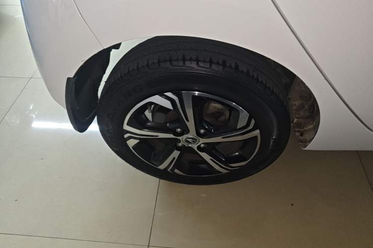 Used CHANGAN Benni E-Star 2022 Qingxin Edition Colorful Model Lithium-NMC Right Rear Wheel Hub