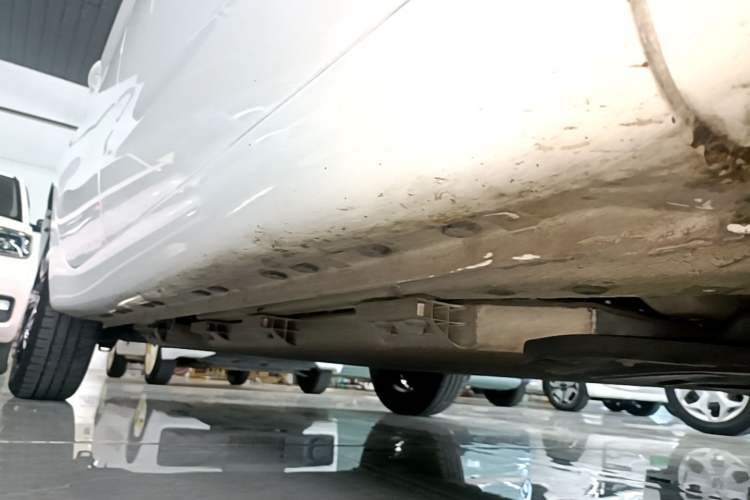 Used CHANGAN Benni E-Star 2022 Qingxin Edition Colorful Model Lithium Iron Phosphate Right Side Sill