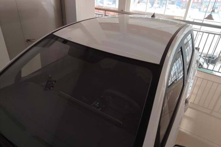 Used CHANGAN Benni E-Star 2022 Qingxin Edition Colorful Model Lithium Iron Phosphate Roof