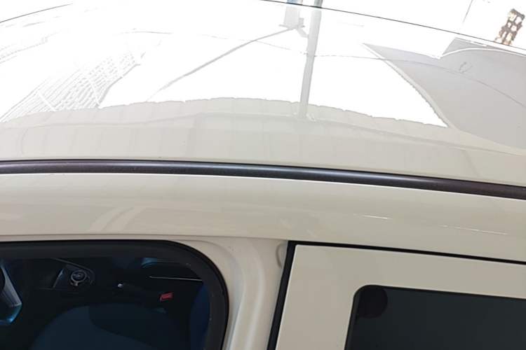 Used CHANGAN Benni E-Star 2022 National Edition Colorful Limited Edition (Fast-Charging Version) Lithium Iron Phosphate Roof