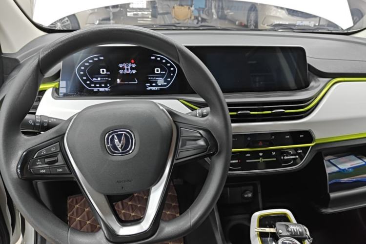 Used CHANGAN Benni E-Star 2022 Qingxin Edition Colorful Model Lithium-NMC Steering Wheel