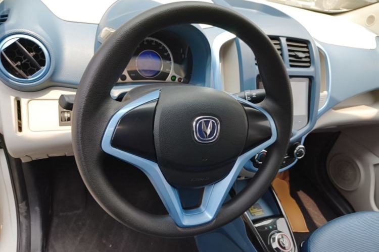 Used CHANGAN Benni E-Star 2022 National Edition Colorful Limited Edition (Fast-Charging Version) Lithium Iron Phosphate Steering Wheel