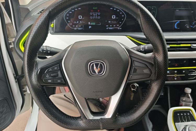 Used CHANGAN Benni E-Star 2022 Qingxin Edition Colorful Model Lithium-NMC Steering Wheel