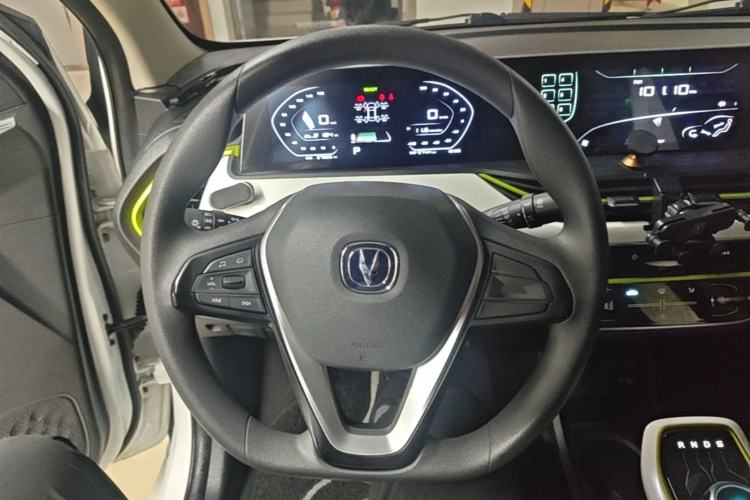 Used CHANGAN Benni E-Star 2022 Qingxin Edition Colorful Model Lithium-NMC Steering Wheel