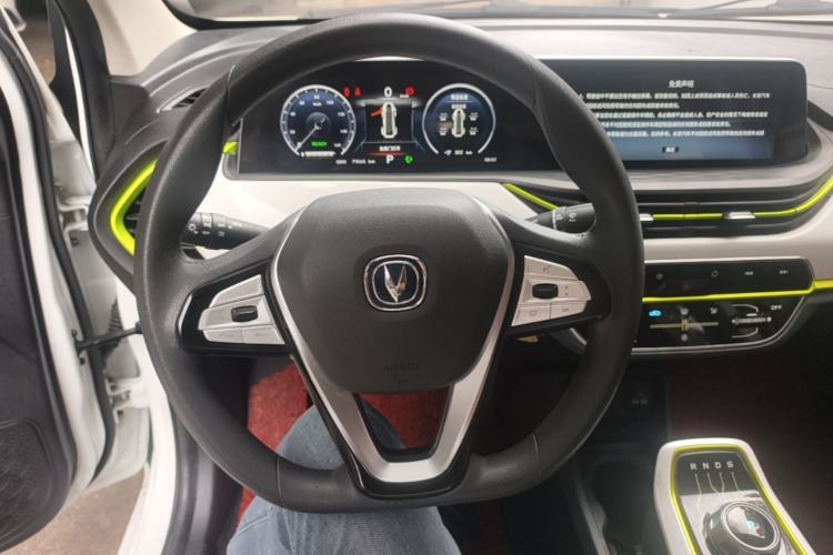 Used CHANGAN Benni E-Star 2022 Charming Edition Colorful Model Lithium Iron Phosphate Steering Wheel