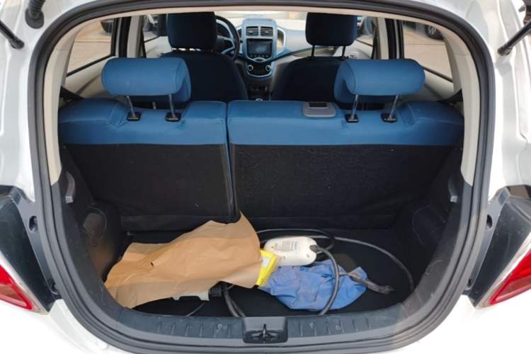 Used CHANGAN Benni E-Star 2022 National Edition Colorful Limited Edition (Fast-Charging Version) Lithium Iron Phosphate Trunk