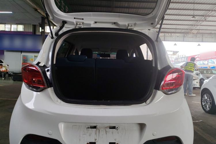 Used CHANGAN Benni E-Star 2022 National Edition Colorful Limited Edition (Fast-Charging Version) Lithium Iron Phosphate Trunk