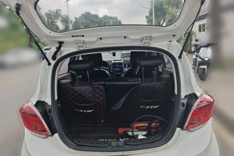 Used CHANGAN Benni E-Star 2022 National Edition Colorful Limited Edition (Fast-Charging Version) Lithium Iron Phosphate Trunk