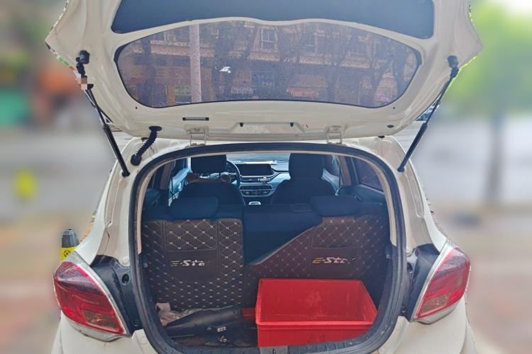 Used CHANGAN Benni E-Star 2022 Qingxin Edition Colorful Model Lithium Iron Phosphate Trunk