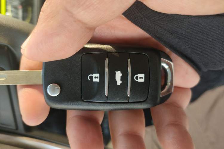 Used CHANGAN Benni E-Star 2022 Qingxin Edition Colorful Model Lithium Iron Phosphate Vehicle Key