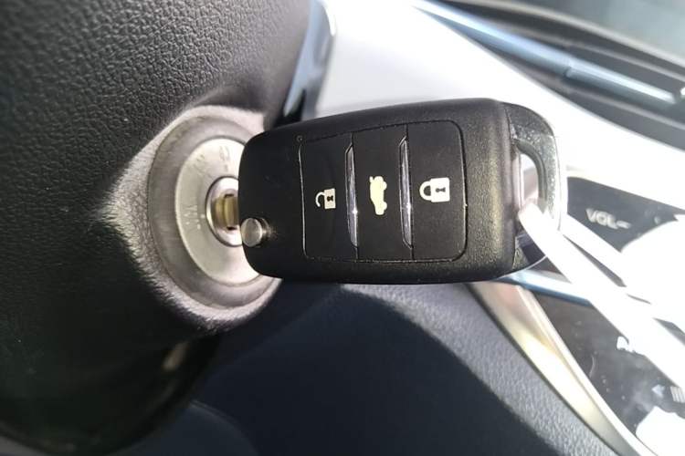 Used CHANGAN Benni E-Star 2022 Qingxin Edition Colorful Model Lithium Iron Phosphate Vehicle Key