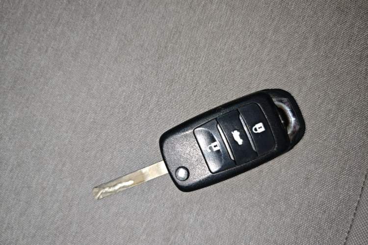 Used CHANGAN Benni E-Star 2022 Qingxin Edition Colorful Model Lithium Iron Phosphate Vehicle Key