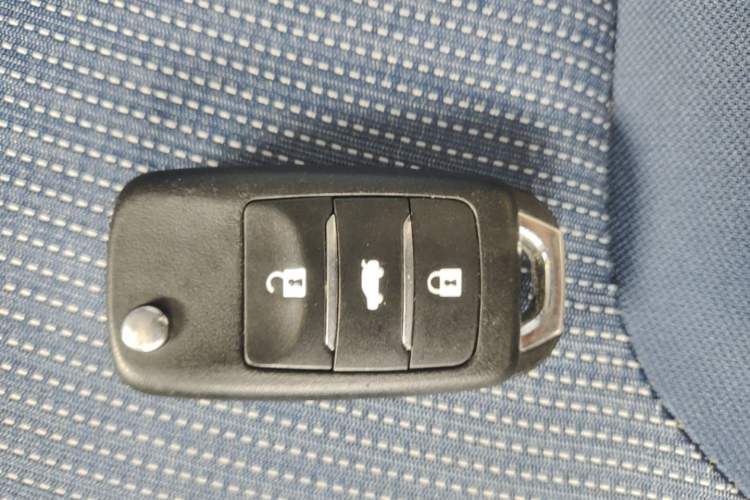 Used CHANGAN Benni E-Star 2022 Qingxin Edition Colorful Model Lithium Iron Phosphate Vehicle Key