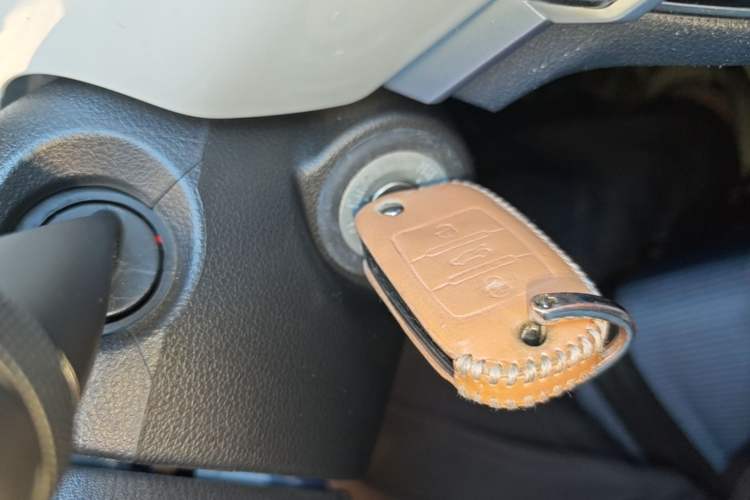 Used CHANGAN Benni E-Star 2022 Charming Edition Colorful Model Lithium Iron Phosphate Vehicle Key