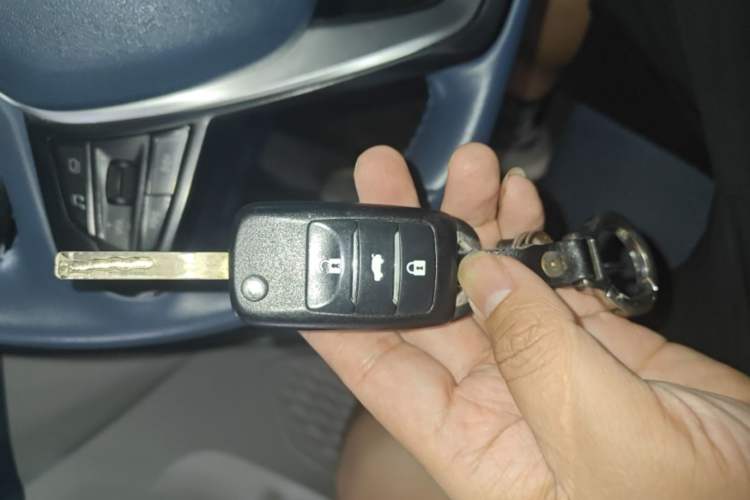 Used CHANGAN Benni E-Star 2022 Charming Edition Colorful Model Lithium-Ion Battery Vehicle Key