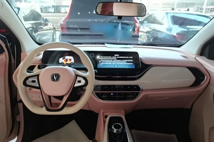 Used CHANGAN Benni E-Star 2023 Charming Edition Colorful Model Lithium-Ion Battery Center Console