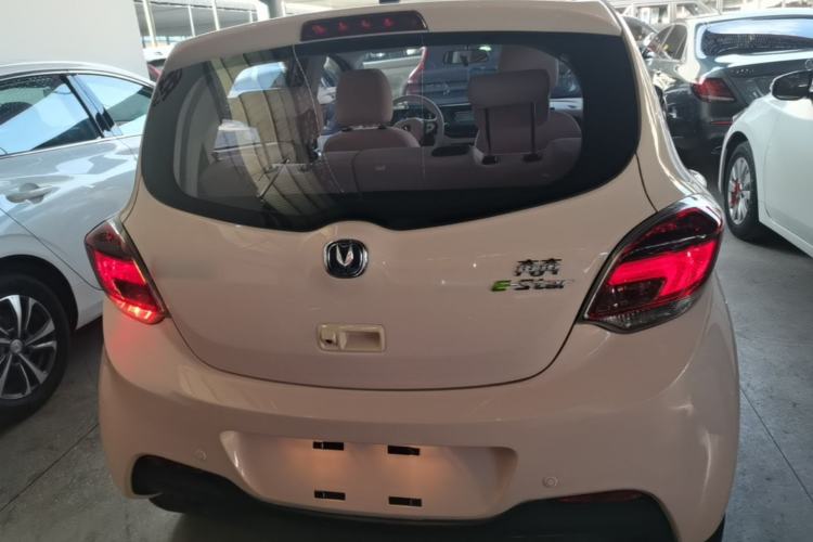 Used CHANGAN Benni E-Star 2023 Charming Edition Colorful Model Lithium-Ion Battery Rear