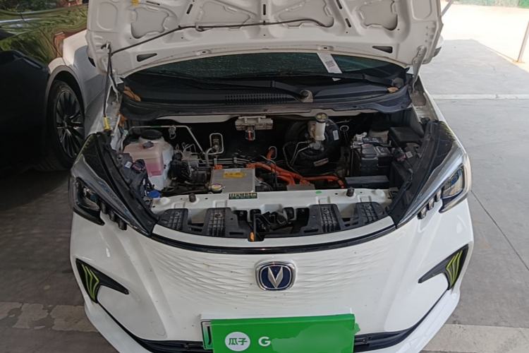 Used CHANGAN Benni E-Star 2023 Qingxin Edition Colorful Model Lithium Iron Phosphate Engine Bay