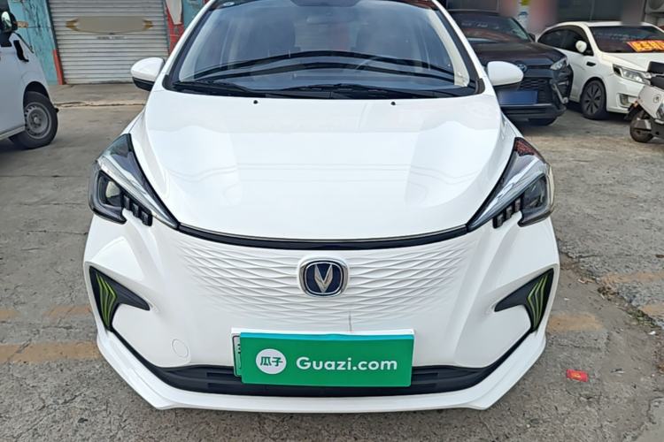 Used CHANGAN Benni E-Star 2023 Qingxin Edition Colorful Model Lithium-NMC Front