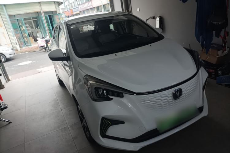 Used CHANGAN Benni E-Star 2023 Qingxin Edition Colorful Model Lithium-NMC Front Right 45 Deg