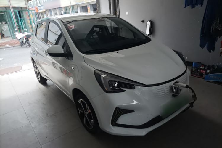 Used CHANGAN Benni E-Star 2023 Charming Edition Colorful Model Lithium-Ion Battery Front Right 45 Deg