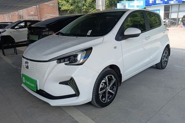Ojetý CHANGAN Benni E-Star 2023 Qingxin Edition Colorful Model Lithium Iron Phosphate