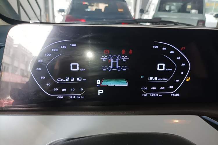 Used CHANGAN Benni E-Star 2023 Charming Edition Colorful Model Lithium-Ion Battery Instrument Cluster