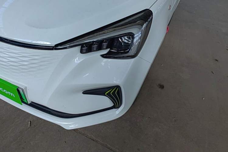 Used CHANGAN Benni E-Star 2023 Dynamic Edition Colorful Model Left Front Headlight