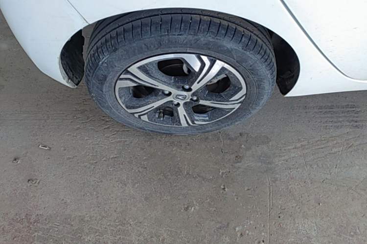 Used CHANGAN Benni E-Star 2023 Dynamic Edition Colorful Model Right Rear Wheel Hub