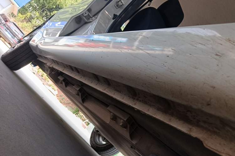 Used CHANGAN Benni E-Star 2023 Qingxin Edition Colorful Model Lithium Iron Phosphate Right Side Sill