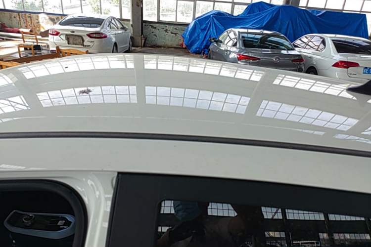 Used CHANGAN Benni E-Star 2023 Dynamic Edition Colorful Model Roof