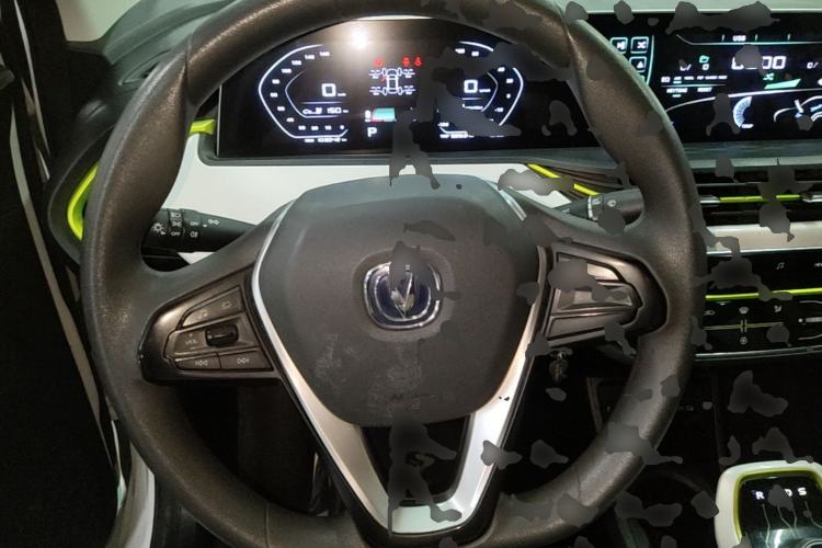 Used CHANGAN Benni E-Star 2023 Charming Edition Colorful Model Lithium-Ion Battery Steering Wheel