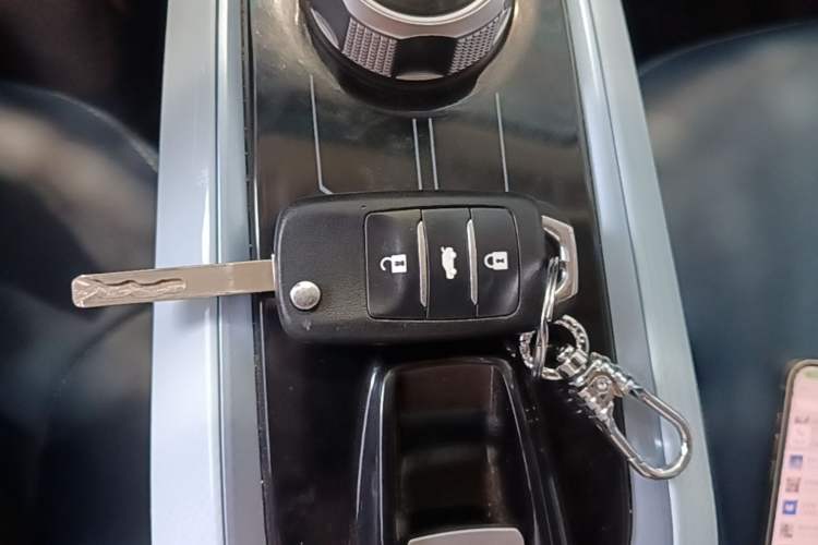 Used CHANGAN Benni E-Star 2023 Qingxin Edition Colorful Model Lithium Iron Phosphate Vehicle Key