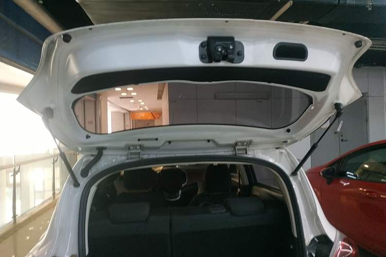 Used CHANGAN Benni EV 2019 EV360 Standard Model Trunk