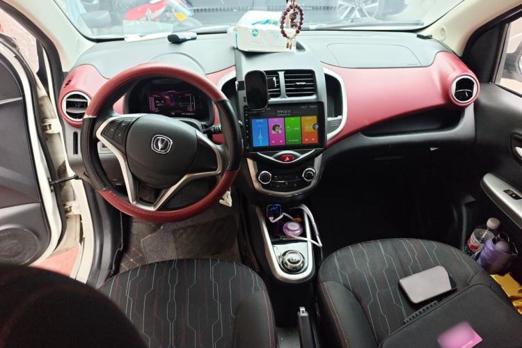 Used CHANGAN Benni EV 2017 Pure Electric 180 km Standard Model Center Console