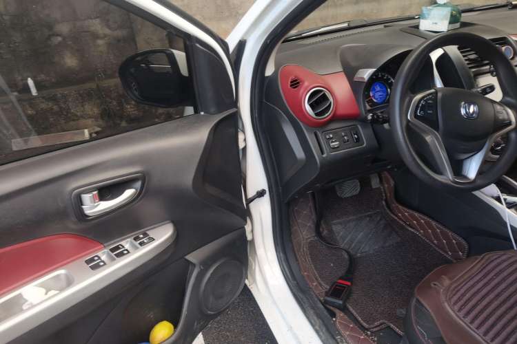 Used CHANGAN Benni EV 2017 Pure Electric 210 km Fashion Edition Driver Seat