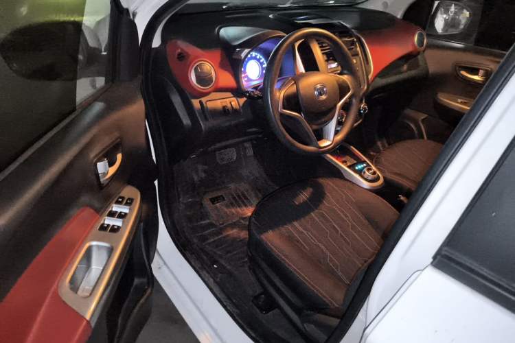 Used CHANGAN Benni EV 2017 Pure Electric 180 km Standard Model Driver Seat