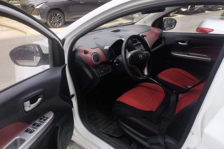 Used CHANGAN Benni EV 2017 Pure Electric 210 km Fashion Edition Driver Seat