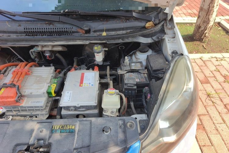 Used CHANGAN Benni EV 2017 Pure Electric 180 km Standard Model Engine Bay Left