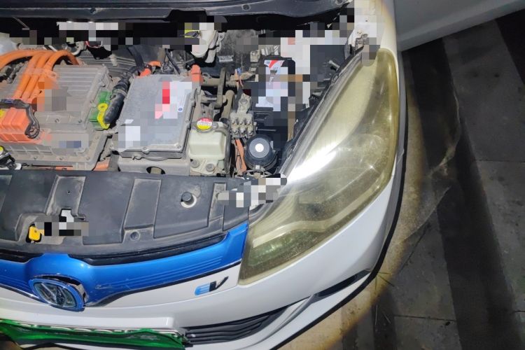 Used CHANGAN Benni EV 2017 Pure Electric 180 km Standard Model Engine Bay Left
