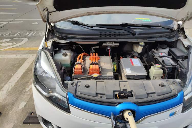 Used CHANGAN Benni EV 2017 Pure Electric 210 km Fashion Edition Engine Bay Right
