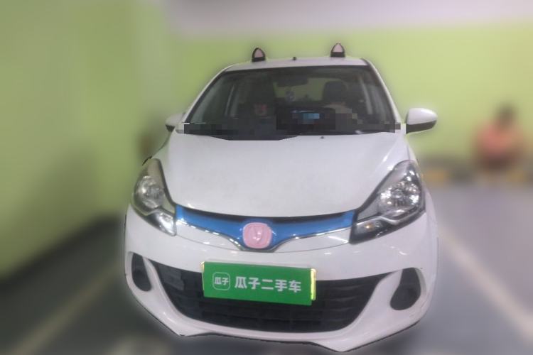 Used CHANGAN Benni EV 2017 Pure Electric 210 km Fashion Edition Front